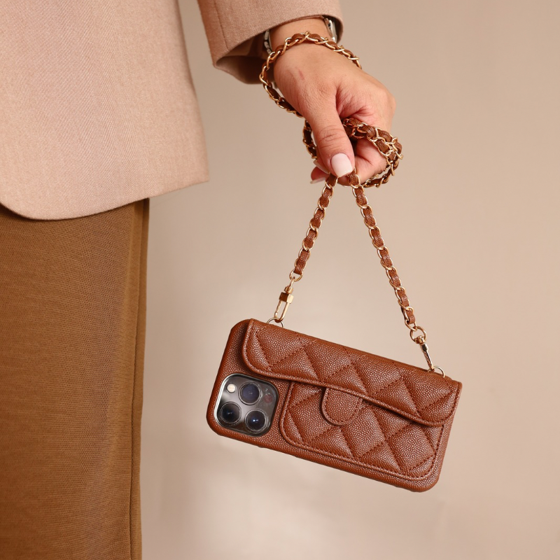 Capa Classic | Elegância e Praticidade em Cada Detalhe