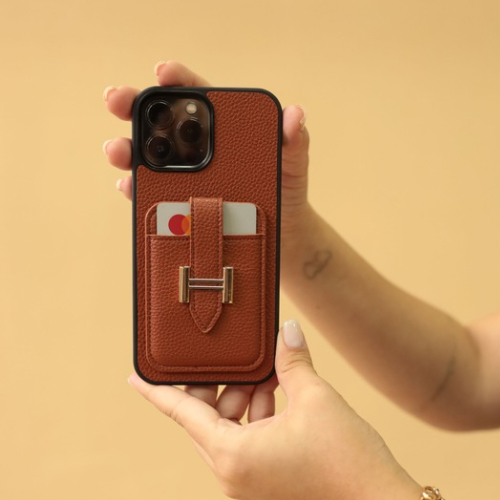 Capa H. - sem alça | Elegância e Versatilidade em Couro Premium ✨