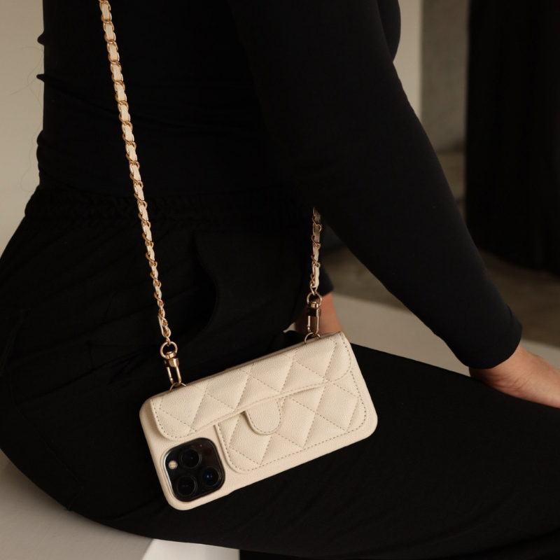 Capa Classic | Elegância e Praticidade em Cada Detalhe